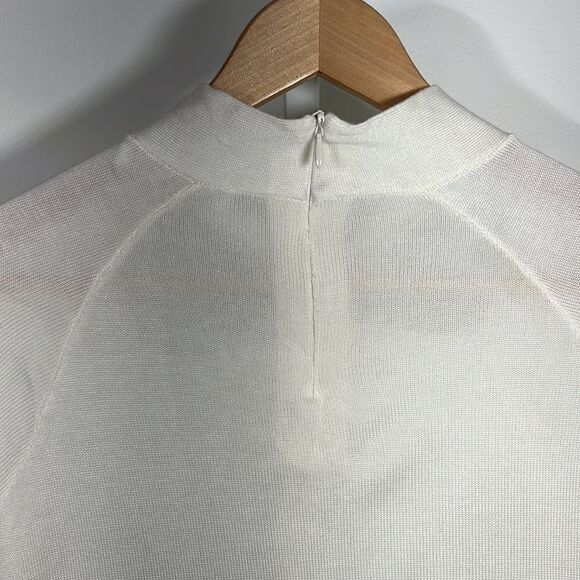 MICHAEL MICHAEL KORS Women’s Twist Neck Lightweight Sweater Cream Size Large - Picture 9 of 10